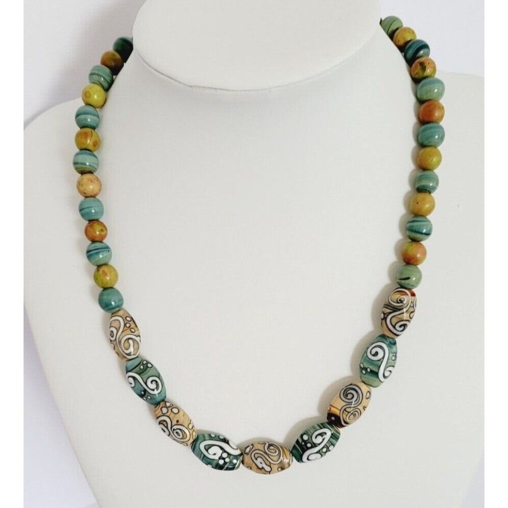 Agate Bead Necklace With Round and Handpainted Faceted Oval Beads